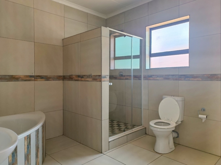 4 Bedroom Property for Sale in Bodorp North West